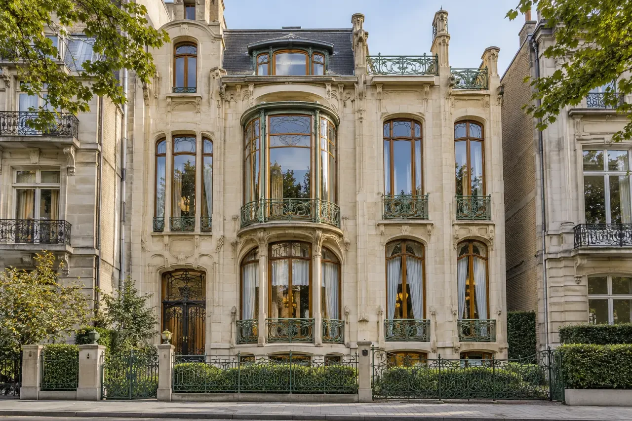 Façade Art nouveau de l’hôtel Solvay sur l’avenue louise brussels